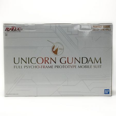  BANDAI バンダイ 機動戦士ガンダムUC《 ユニコーンガンダム 》PG 1/60 / RX-0