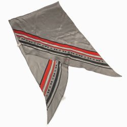 ☆☆ CHANEL シャネル シルクスカーフ 平行四辺形 グレー シルク100％ Bランク