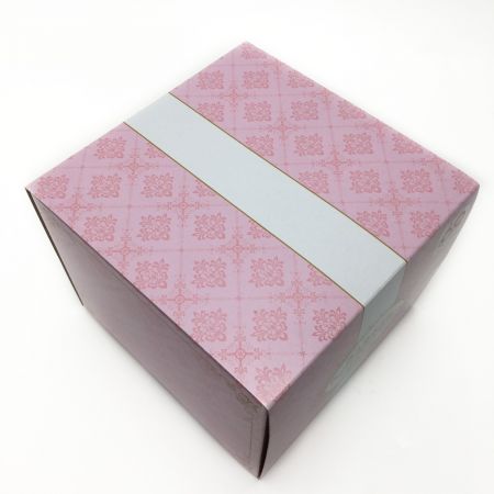   藤久株式会社《 シルバニアファミリー 》創立60周年記念優待 / 特別人形