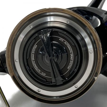  DAIWA ダイワ 15 ソルティガ 4500H ポーチ付き スピニングリール 4500H