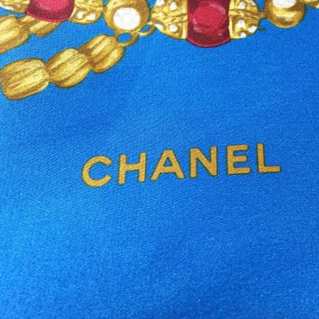 ☆☆ CHANEL シャネル シルクスカーフ ビジュー チェーン柄 ブルー 宝石 シルク100％ ヴィンテージ Bランク