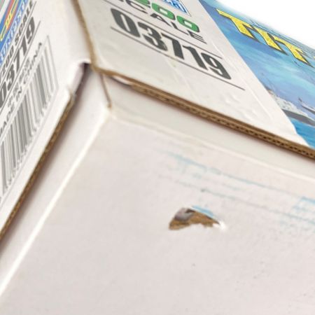  TRUMPETER トランペッター《 タイタニック号 》03719 / 1/200スケール / LED付プラモデル