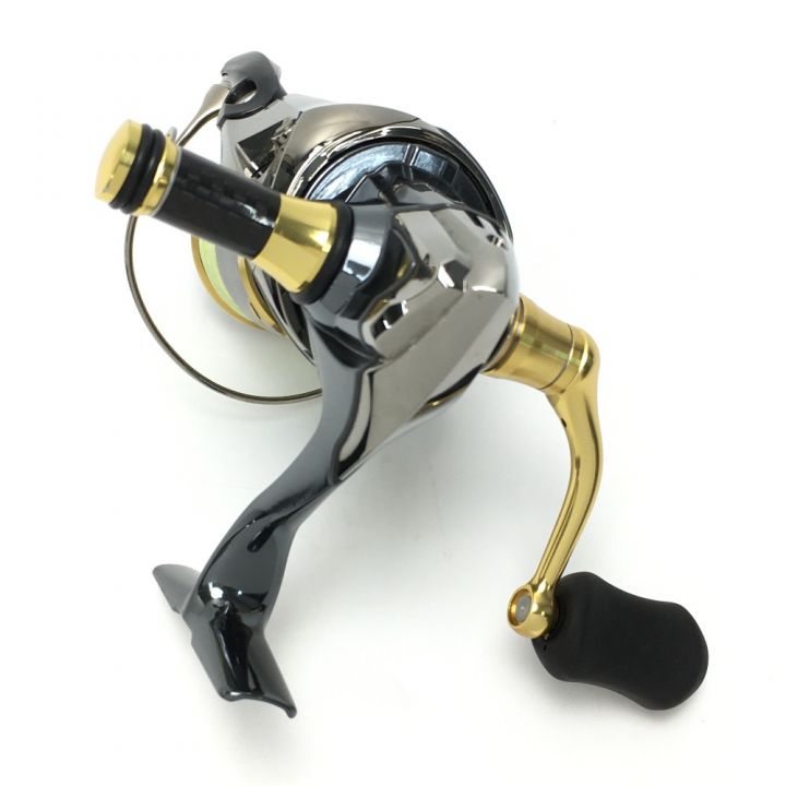 SHIMANO シマノ 14 ステラ C2000HGS ポーチ付き スピニングリール 一部地域を除き送料無料  03240｜中古｜なんでもリサイクルビッグバン