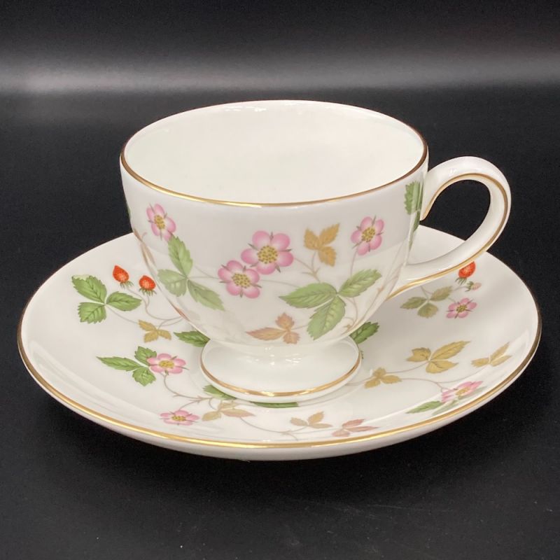 中古】 Wedgwood ウェッジウッド 《 ワイルド ストロベリー カップ