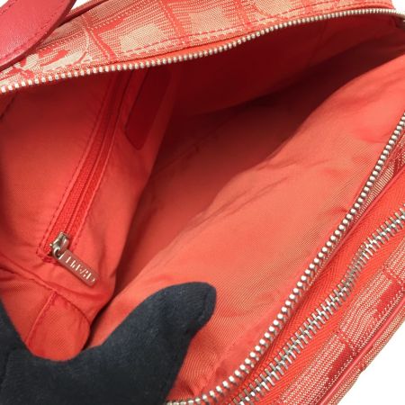  CHANEL シャネル ニュートラベルライン 2WAYバッグ A15970 レッド ナイロン×レザー ギャランティカード有