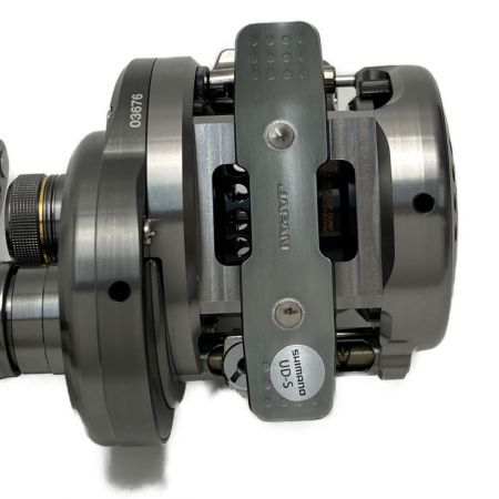  SHIMANO シマノ 17 カルカッタ コンクエスト BFS HG L 箱付き ベイトリール 03676