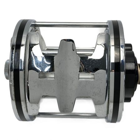  DAIWA ダイワ SEA LINE シーライン 900 両軸リール