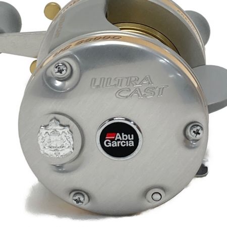 Abu Garcia アブガルシア アンバサダー ウルトラキャスト UC5600C ベイトリール 060006｜中古｜なんでもリサイクルビッグバン