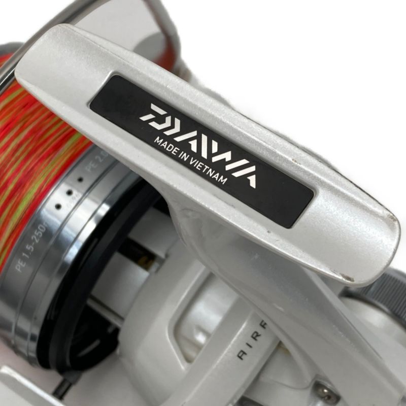 中古】 DAIWA ダイワ 17 WINDSURF ウインドサーフ 35 太糸 スピニング