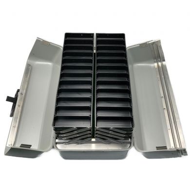 タックルボックス両開きルアーほか タックルボックス Sサイズ ジギンガーZ ルアー ジグ エギ 防水