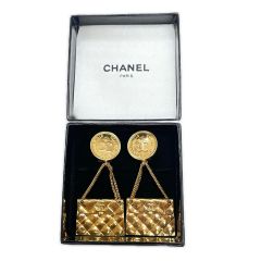  CHANEL シャネル ココマーク マトラッセ コイン＆バッグモチーフ イヤリング 31 RUE CAMBON ゴールド Bランク