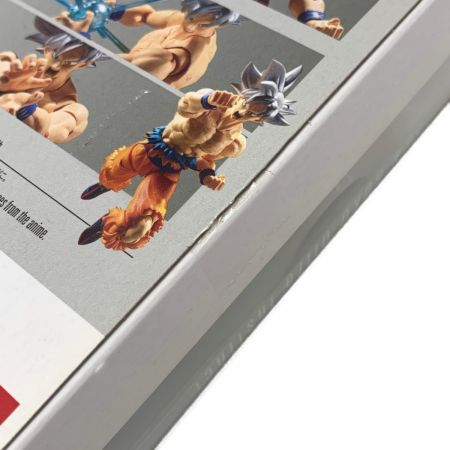  BANDAI バンダイ ドラゴンボール《 孫悟空 身勝手の極意 》フィギュアーツ