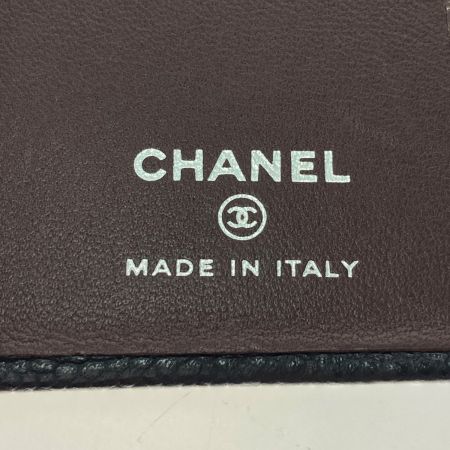  CHANEL シャネル マトラッセ キャビアスキン 19クルーズ A83563 ブラック 携帯ケース iPhone7 8