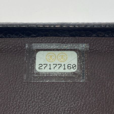  CHANEL シャネル マトラッセ キャビアスキン 19クルーズ A83563 ブラック 携帯ケース iPhone7 8