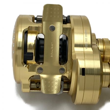  SHIMANO シマノ 22 カルカッタコンクエスト 200XG ポーチ付き ベイトリール 044402