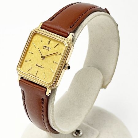 【すぐ発送】517 セイコー エクセリーヌ 10K金 高級 上品 ゴールド腕時計