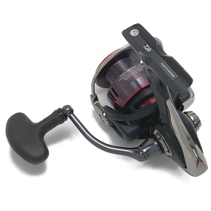 DAIWA ダイワ FUEGO フエゴ LT4000D-CXH スピニングリール 箱付き 4000D-CXH｜中古｜なんでもリサイクルビッグバン