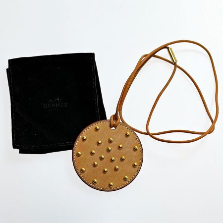  HERMES エルメス ネックレス ノマド ブラウン スタッズ レザー レディース アクセサリー 布袋有