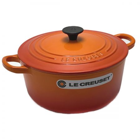  LE CREUSET ルクルーゼ 《 ココット・ロンド 22cm 》ガス・IH対応 / オレンジ×レッド