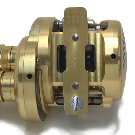  SHIMANO シマノ 15 カルカッタコンクエスト 101HG ベイトリール 箱付き 03438