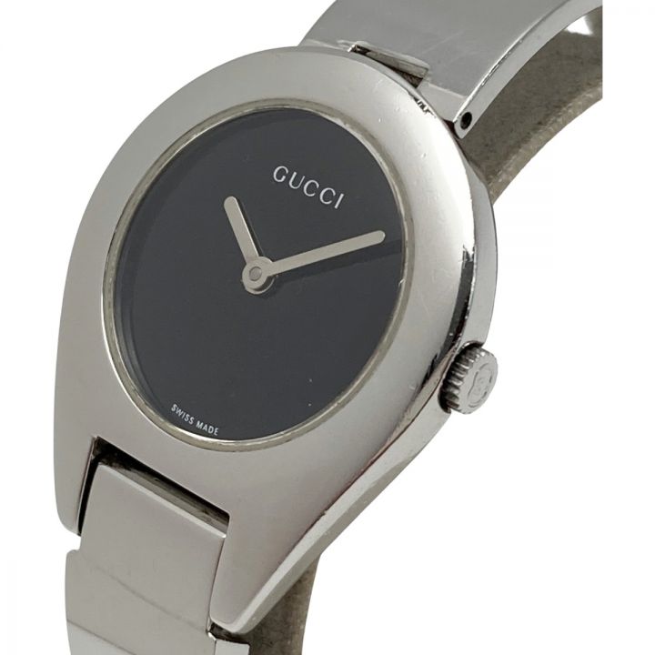 定番，SALE】 GUCCI グッチ バングル ウォッチ ブラック文字盤
