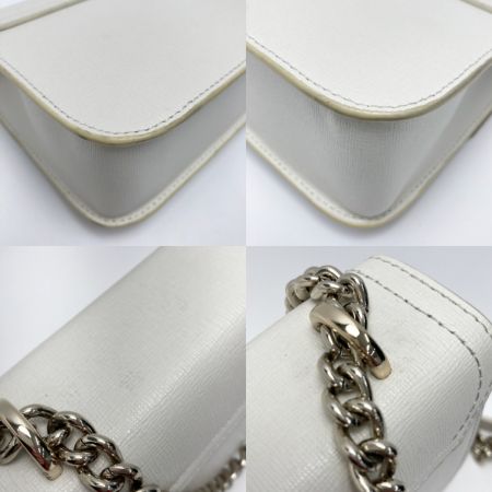  FURLA フルラ キャロル ミニショルダーバッグ ホワイト ロゴ チェーンショルダー CAROL MINI CROSSBODY
