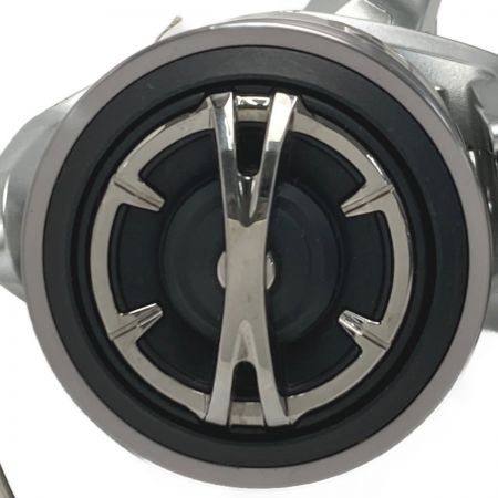  SHIMANO シマノ 16 ストラディック C5000XG スピニングリール 03779