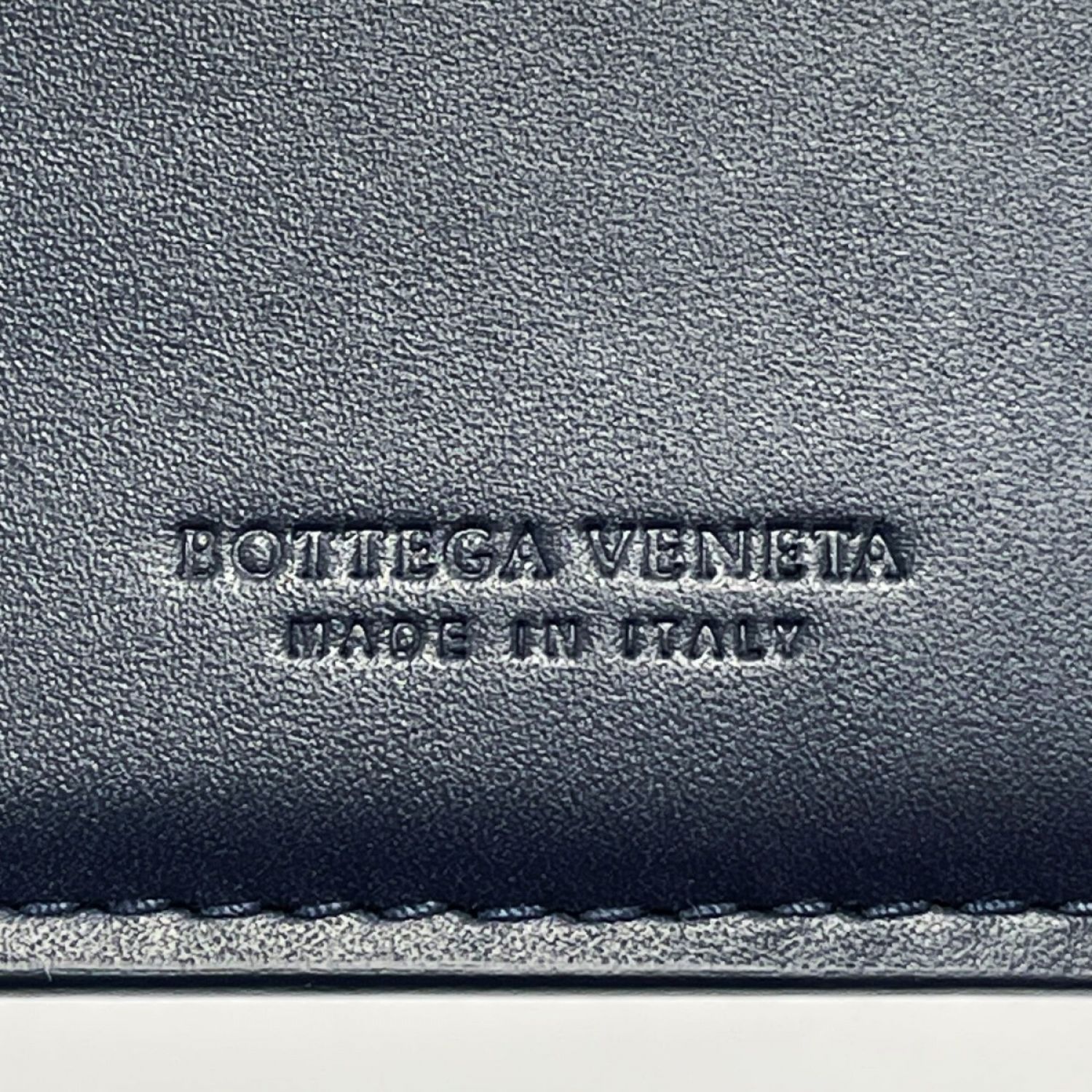 BOTTEGA VENETA 二つ折り財布 イントレチャート レザー ネイビー