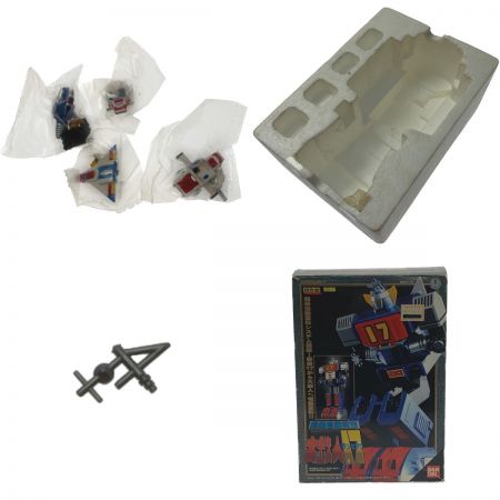  BANDAI バンダイ 《 超絶自動変形 大鉄人17 》超合金 / GD-17