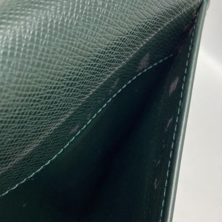  LOUIS VUITTON ルイヴィトン タイガ ボルガ M30204 エピセア クラッチバッグ 書類ケース