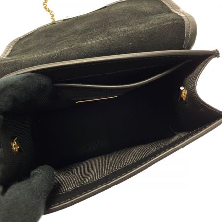  FURLA フルラ メトロポリス ARABESQUE 258742 ブラック チェーンショルダーバッグ レザー