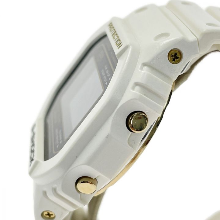 CASIO カシオ G-SHOCK 25周年記念 Rising White DW-5025B-7JF クォーツ 腕時計  箱・取説有｜中古｜なんでもリサイクルビッグバン