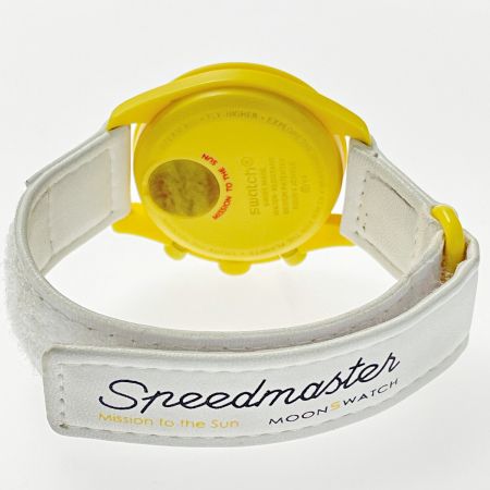  OMEGA×SWATCH MISSION TO THE SUN S033J100 イエロー×ホワイト バイオセラミックムーンウォッチ クォーツ 腕時計 箱有