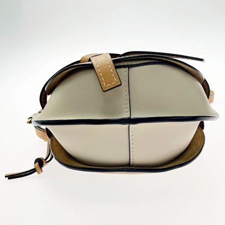 LOEWE ロエベ ゲートバッグ ショルダーバッグ 062032 ベージュ×グレー レザー ゴールド金具 レディース 布袋有