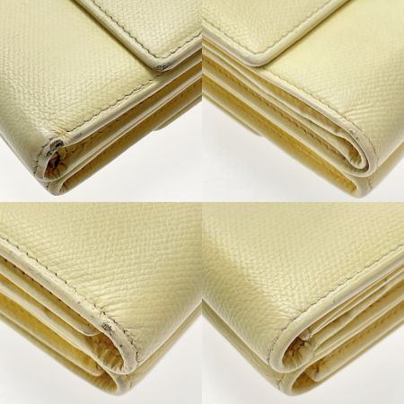  CHANEL シャネル ココボタン Wホック財布 A20902 クリーム レディース ギャランティカード有