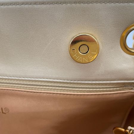  CHANEL シャネル マトラッセ ラムスキン チェーンショルダーバッグ ココボール ベージュ