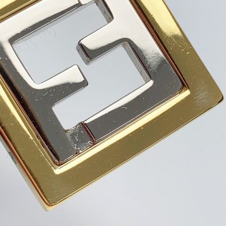  FENDI フェンディ ズッカ ロゴ キーホルダー メタル ゴールド×シルバー FF プレート キーリング 箱有