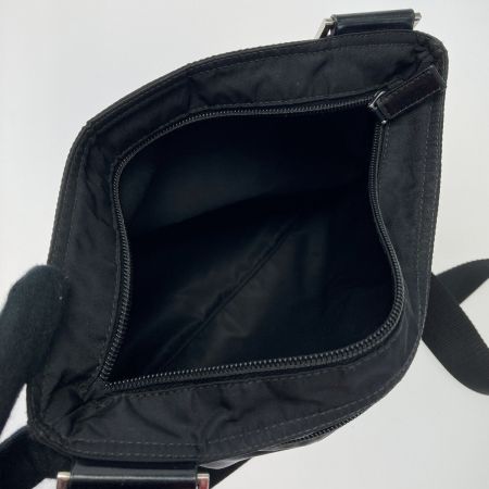  PRADA プラダ ナイロン ショルダーバッグ ブラック 三角ロゴプレート TESSUTO サコッシュ