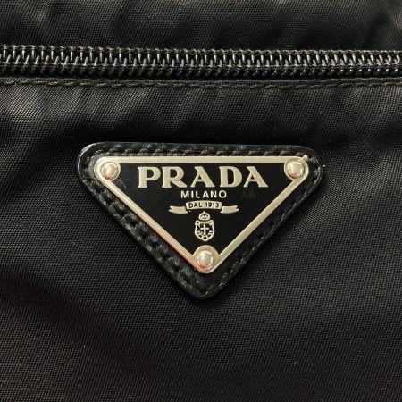  PRADA プラダ ナイロン ショルダーバッグ ブラック 三角ロゴプレート TESSUTO サコッシュ