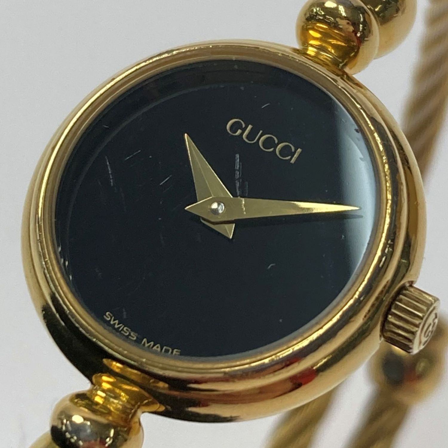 中古】 GUCCI グッチ バングルウォッチ 2700.2.L ブラック GP クォーツ