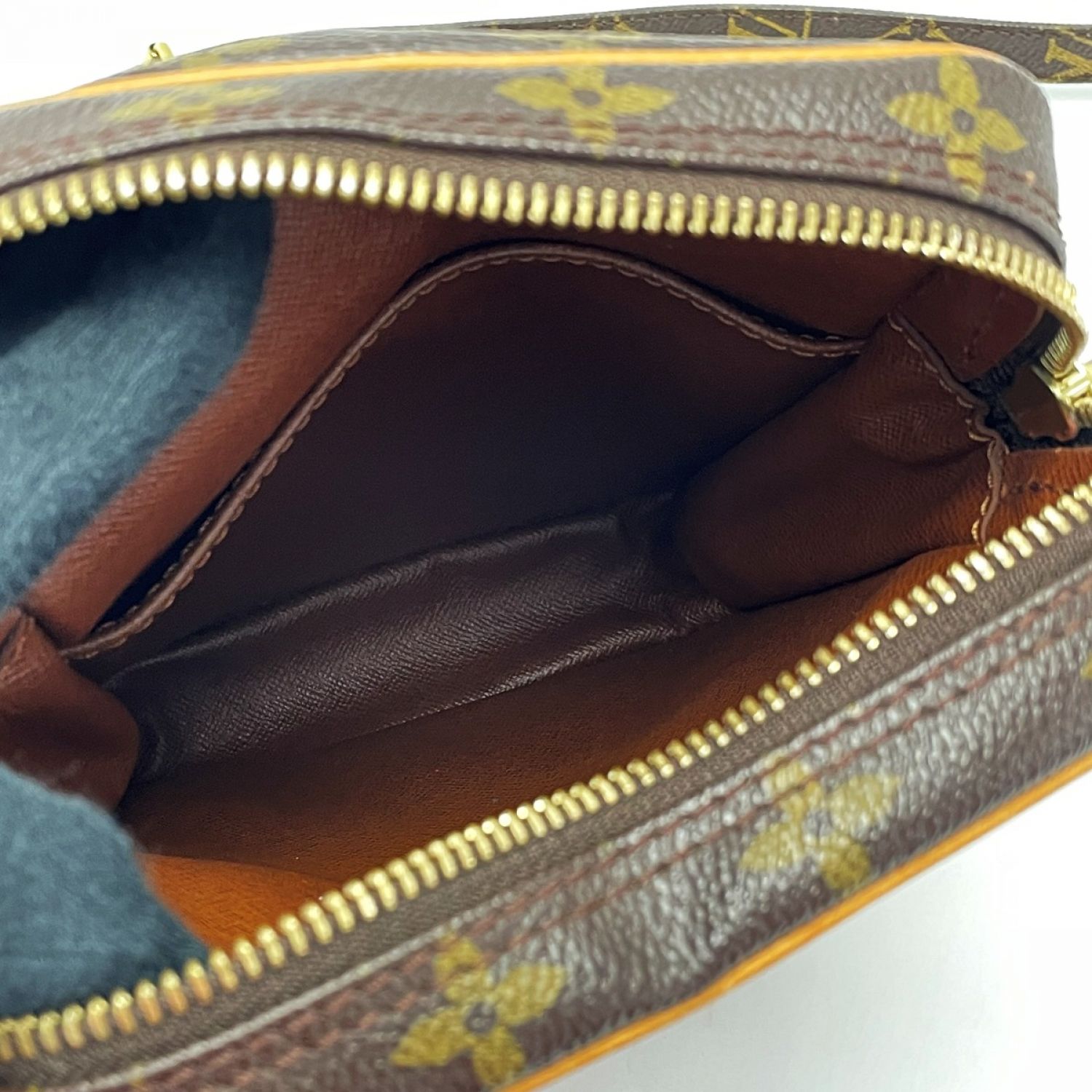 中古】 LOUIS VUITTON ルイヴィトン モノグラム ダヌーブ M45266