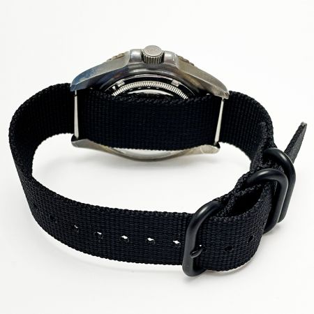  OUT OF ORDER アウトオブオーダー ダイバーズウォッチ ネイビー クォーツ メンズ 腕時計