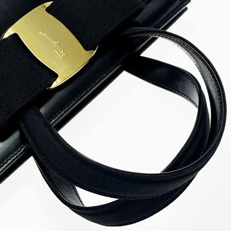  Salvatore Ferragamo サルヴァトーレフェラガモ ヴァラ BA-214178 ブラック ハンドバッグ レザー レディース 布袋有