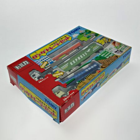   TOMICA トミカ つなぎかえて遊べる! ロングトレーラーセット 2台セット TOMY トミー