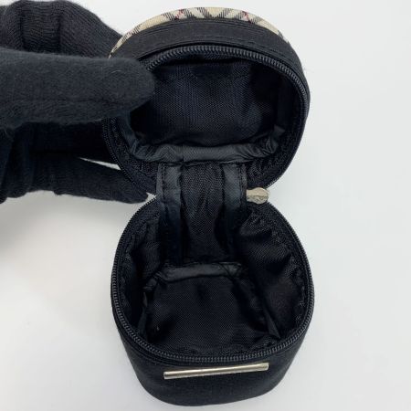  BURBERRY バーバリー ポーチ ノバチェック 1-0120396 ブラック 小物入れ