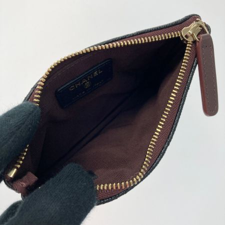  CHANEL シャネル マトラッセ クラシック ミニポーチ A82365 ブラック キャビアスキン 箱・ギャランティカード有