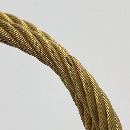  GUCCI グッチ バングルウォッチ GP 2700.2.L ホワイトシェル クォーツ レディース 腕時計