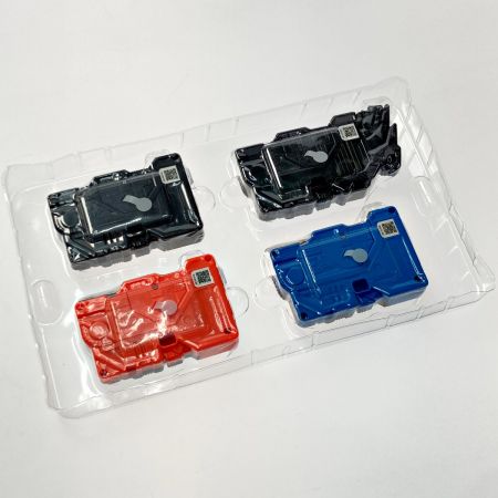  BANDAI バンダイ 仮面ライダーゼロワン Xメモリアルプログライズキーセット SIDE A.I.M.S.＆ZAIA