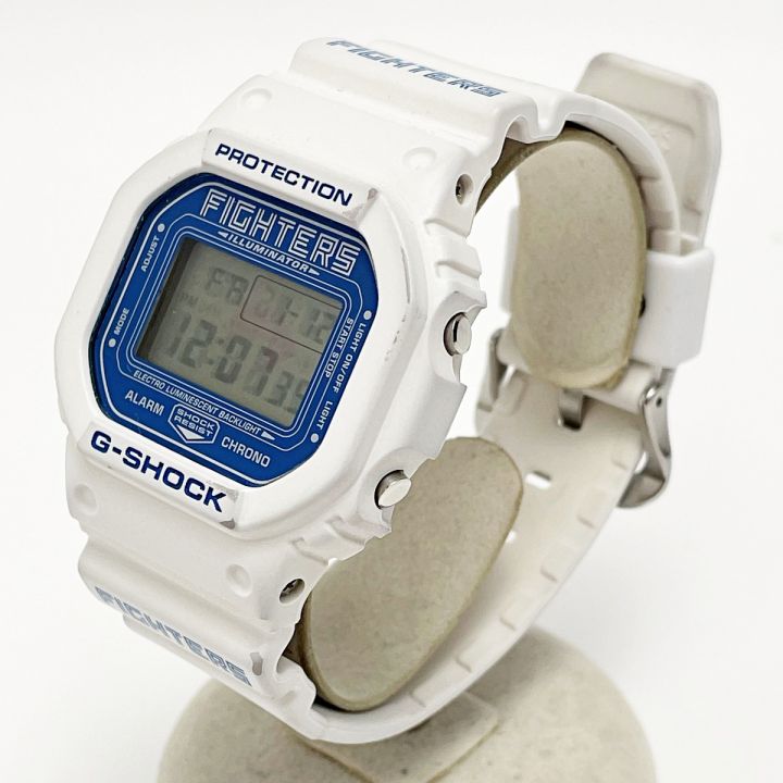 CASIO カシオ G-SHOCK 2023 北海道日本ハムファイターズ DW-5600VT ホワイト系 クォーツ メンズ  腕時計｜中古｜なんでもリサイクルビッグバン
