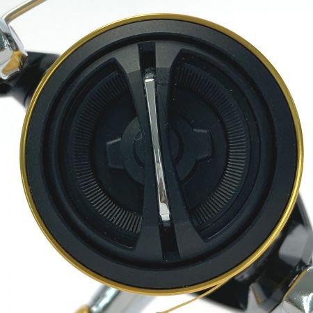  SHIMANO シマノ 17 SAHARA 4000XG スピニングリール 03632